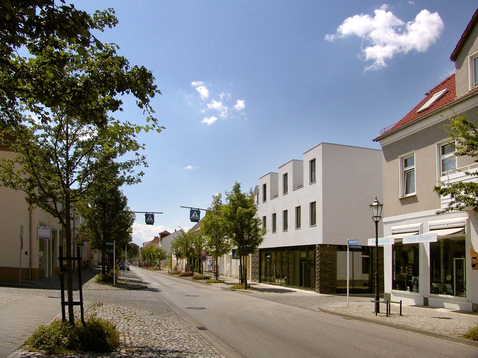 Beate Kling GmbH - Architektur - Neubau eines Wohn- und Geschäftshauses in Schwedt, Berliner Straße 43, Bild 1